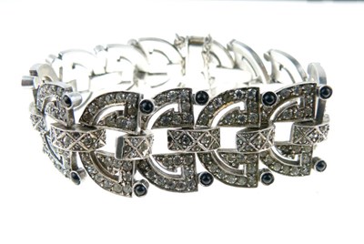 Lot 53 - Art Deco colourless paste and black onyx bracelet
