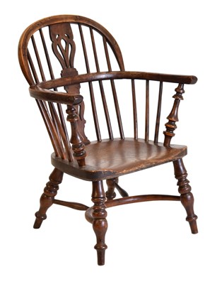 Lot 599 - 19th Century child's elm and yew Windsor chair