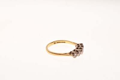Lot 5 - 18ct gold, five-stone ring
