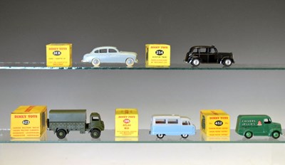 Lot 297 - Dinky Toys - Five boxed diecast model vehicles