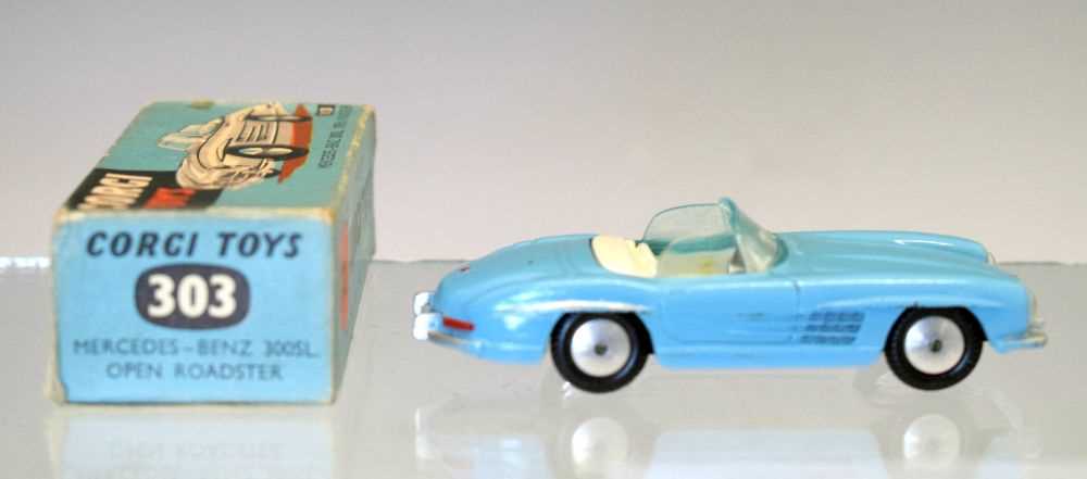 Corgi 303 - Mercedes Benz 300SL Roadster - Miniature Ancienne - Époque Dinky