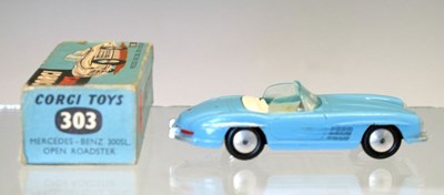 Lot 281 - Corgi Toys 303 Mercedes-Benz 300Sl Open Roadster, boxed