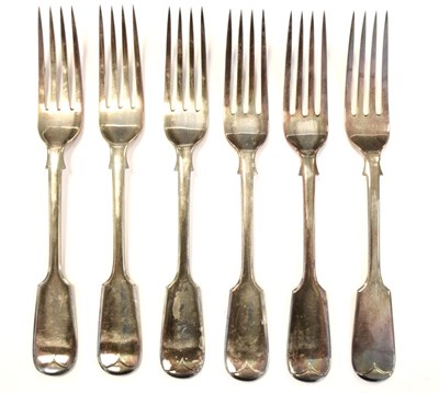Lot 159 - Set of six George V silver fiddle pattern dessert forks