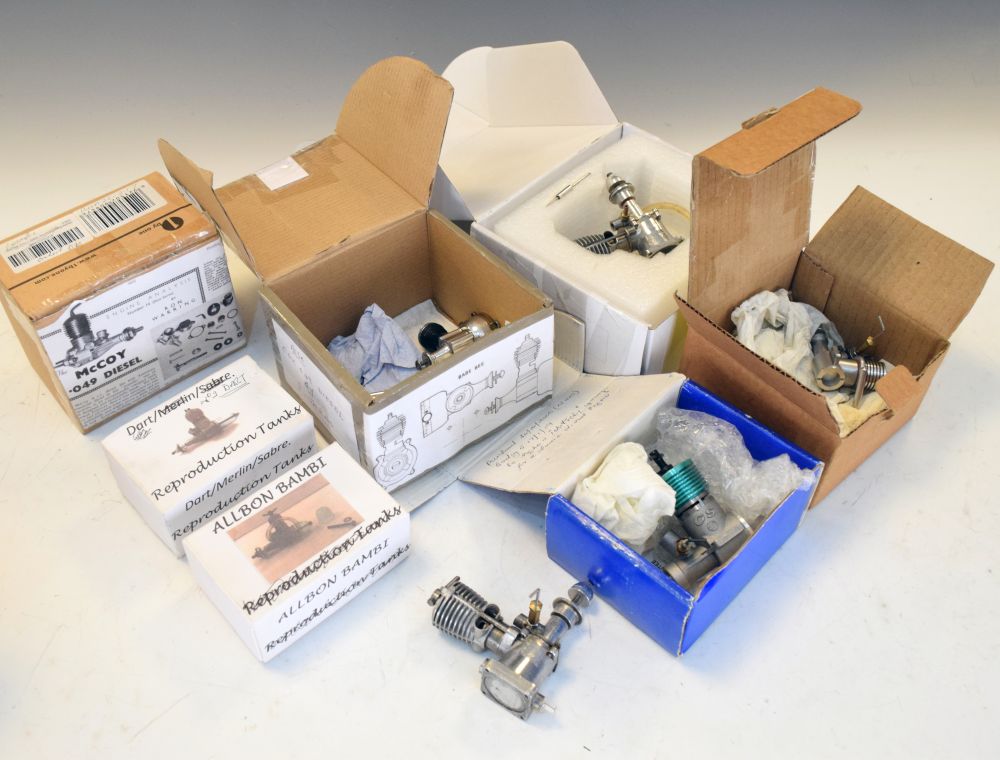 Lot 366 - Quantity of model aircraft engines