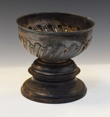 Lot 210 - Edward VII silver pedestal bowl