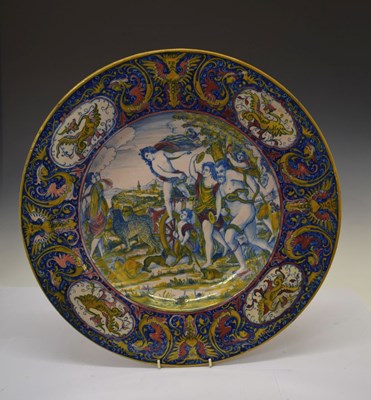 Lot 292 - Italian maiolica dish or charger