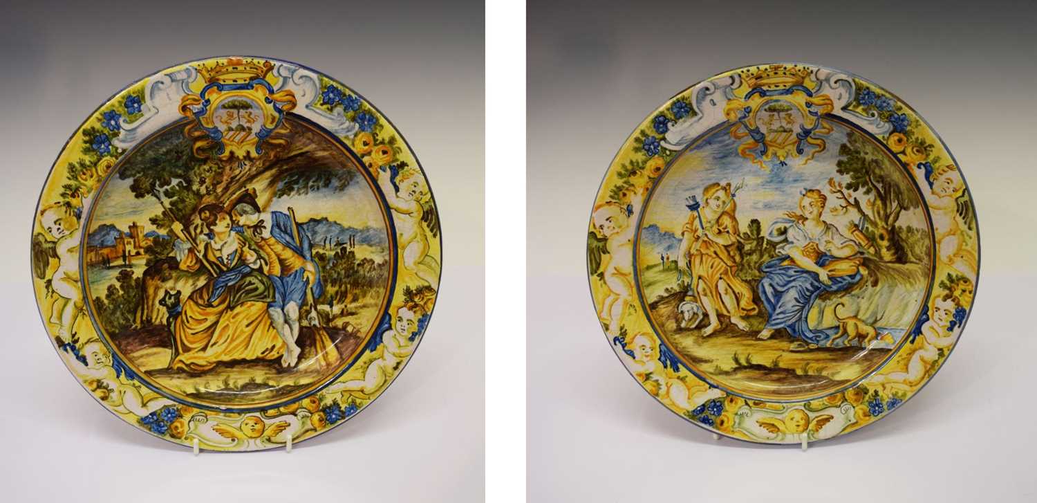 Lot 290 - Pair of Italian Castelli-style maiolica dishes