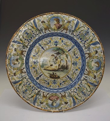 Lot 295 - Large 19th Century Italian maiolica charger