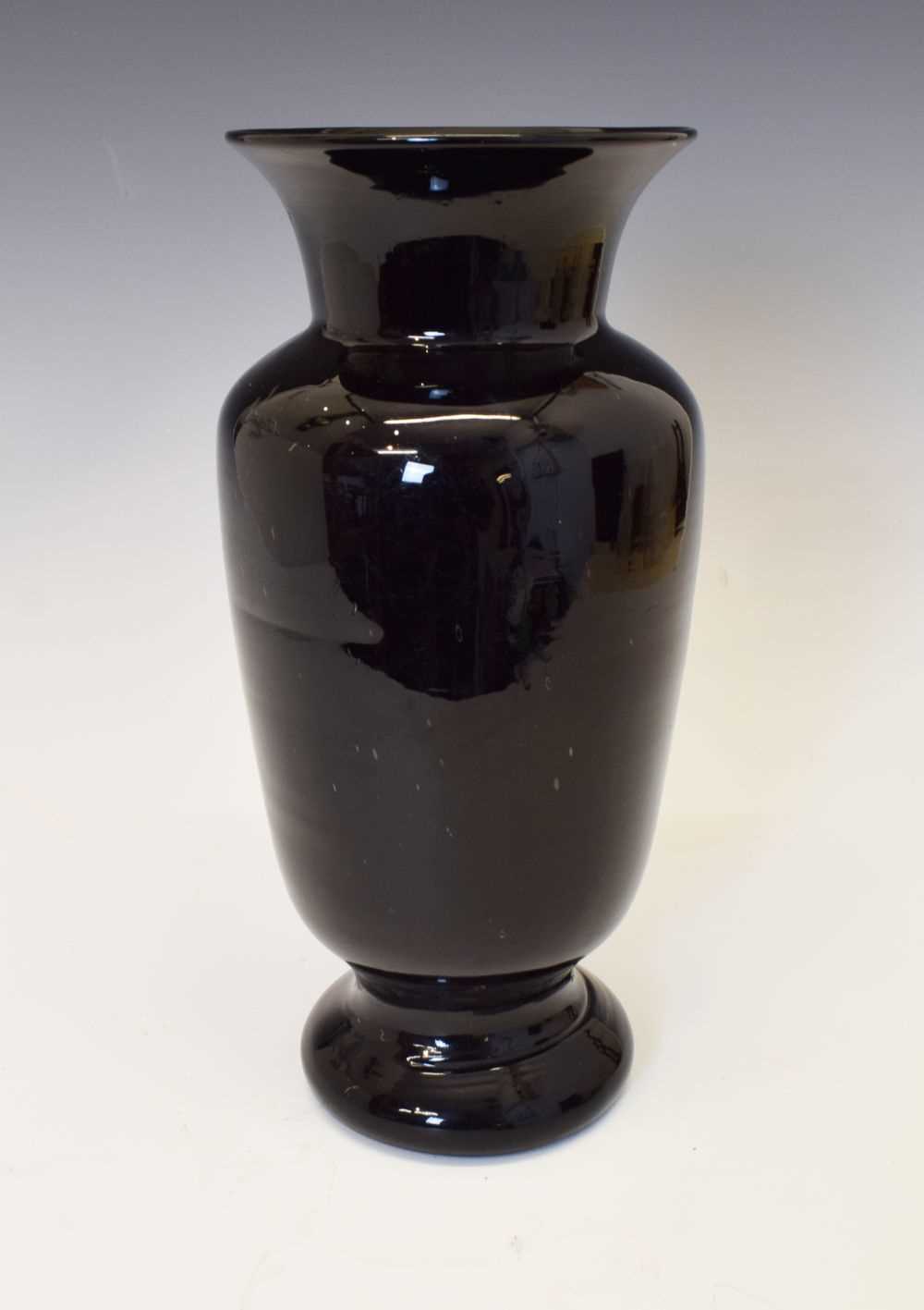 Lot 306 - Amethyst glass vase