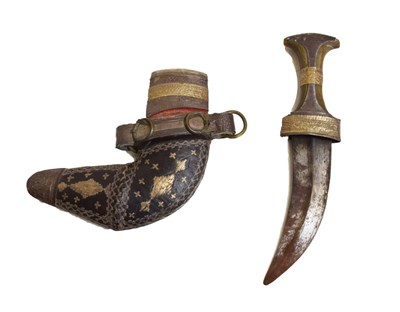 Lot 212 - Omani Jambiya with horn handle