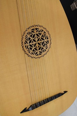 Lot 188 - Eight course Student Lute by Stephen Barber and Sandi Harris