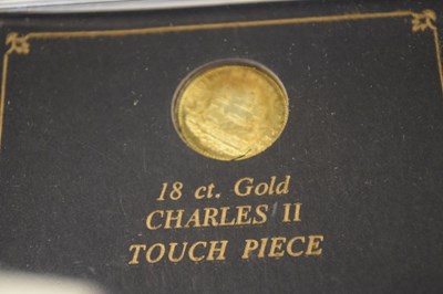 Lot 134 - Coins - Four gold replica touch pieces by Johnson Matthey, 1974