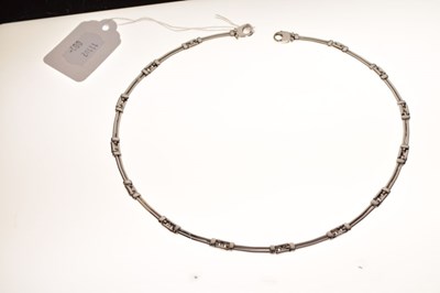 Lot 85 - 9ct white gold necklace
