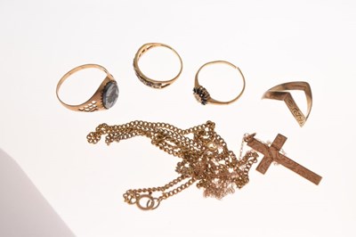 Lot 48 - Small quantity of jewellery including four 9ct gold rings