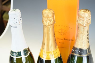 Lot 513 - Moet & Chandon Brut Champagne, Veuve Cliquot