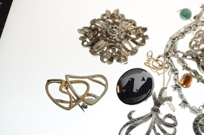 Lot 100 - Assorted silver, marcasite and other jewellery