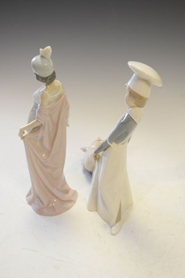 Lot 431 - Three Lladro porcelain figures